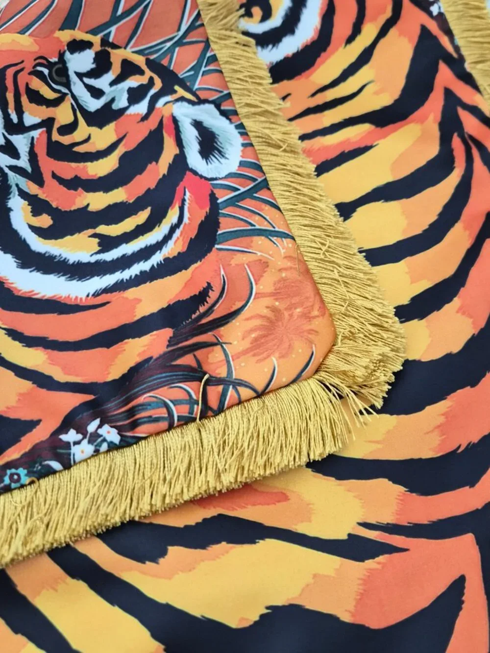 2 pcs NEW Bold & Luxe tiger jungle animal Fringe Throw Pillow case Cover Set